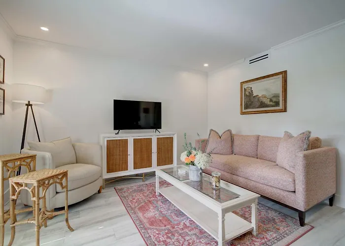Le Malo Vacation Rental