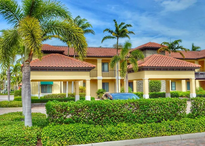 Naples Bay Resort And Marina
